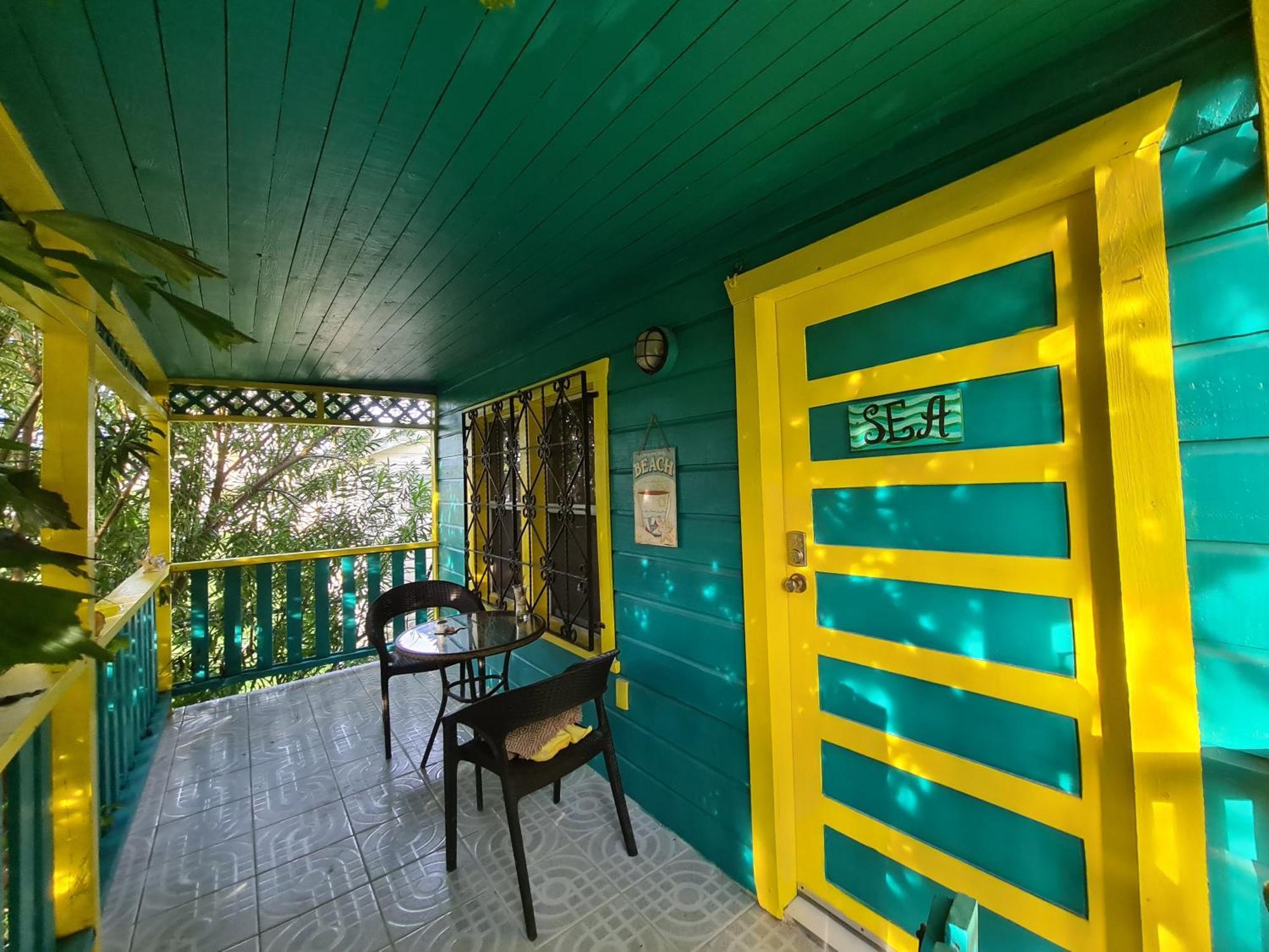 Yocamatsu Bed & Breakfast Caye Caulker Luaran gambar