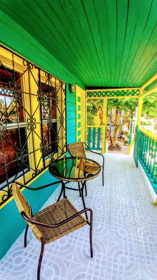Yocamatsu Bed & Breakfast Caye Caulker Luaran gambar